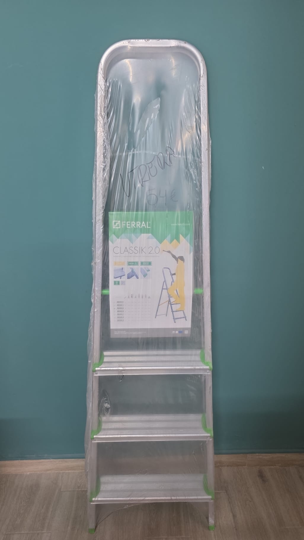 Escalera Doméstica FERRAL Classik 2.0 4P