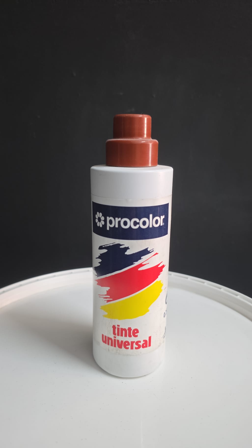 Tinte Universal Procolor 250 ml rojo oxido- Concentrado de Alta Compatibilidad